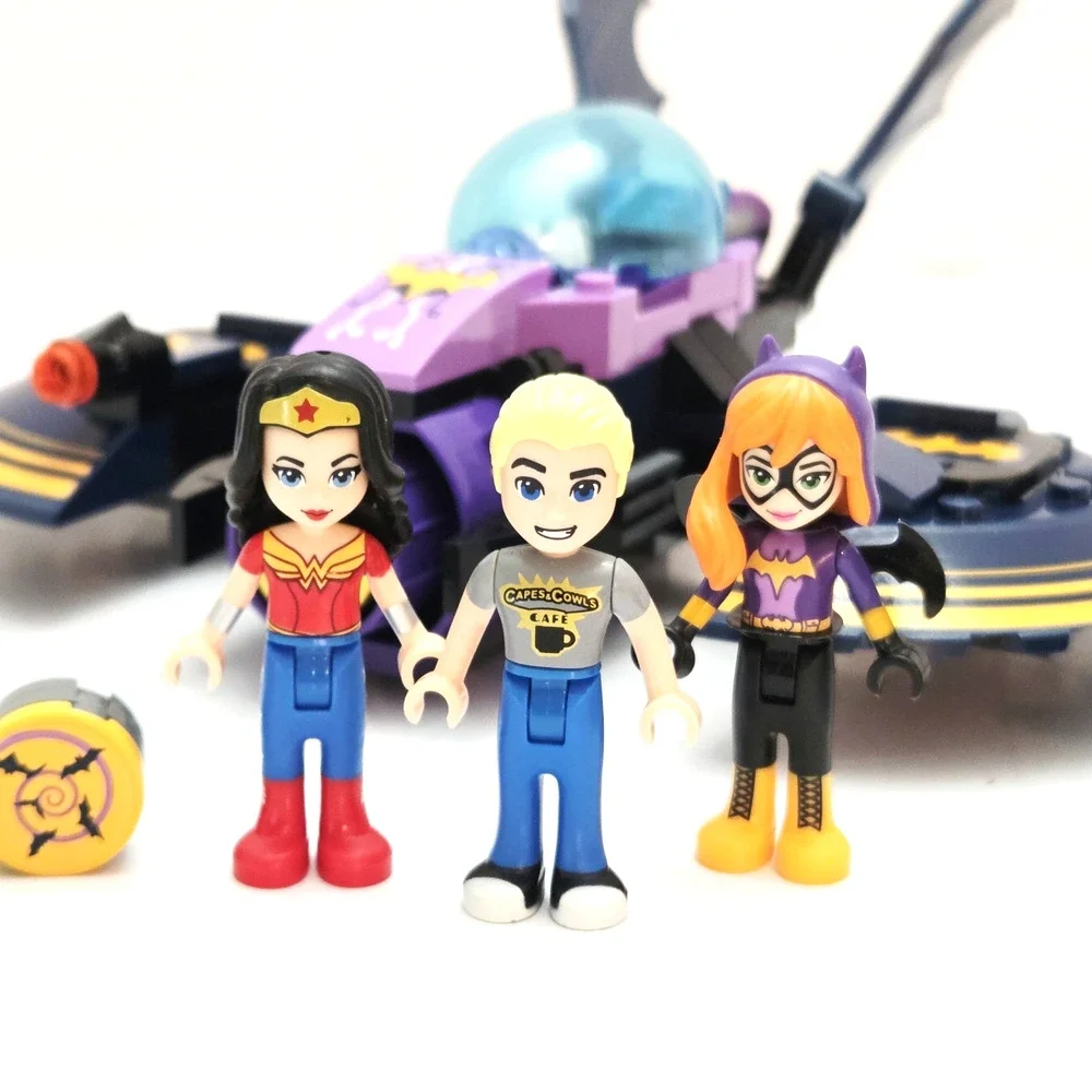 LEGO DC Super Hero Girls 41230 Batgirl Batjet + Extra Figures Incomplete Playset